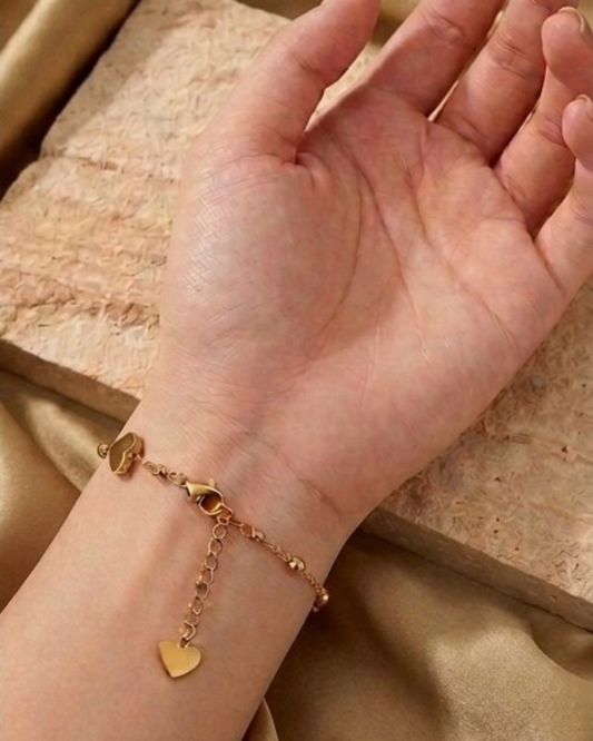 Aura Heart Link Hand Chain