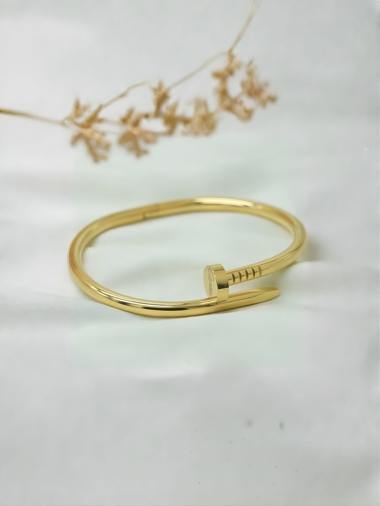 Neel handcuff