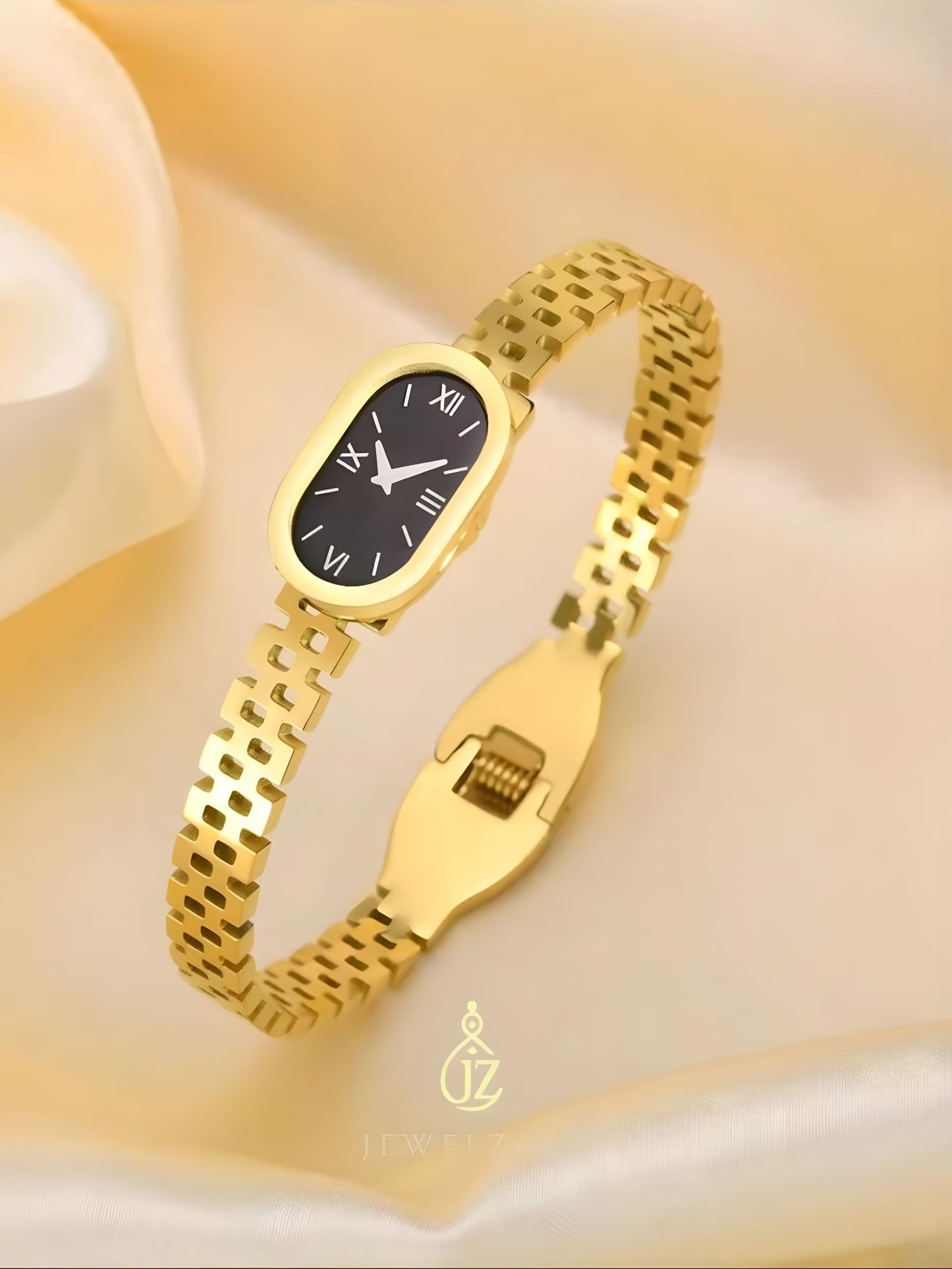 Clock bangle( Not watch just style)