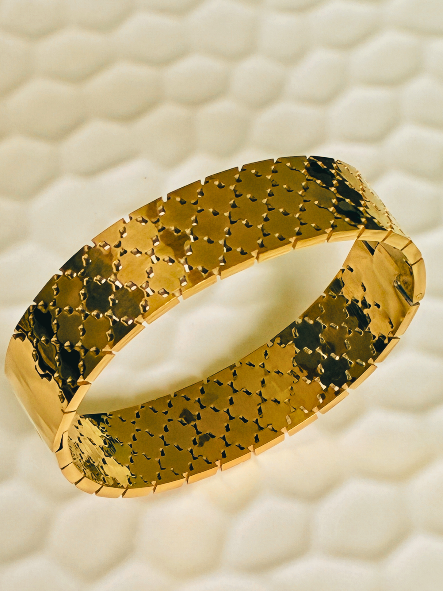 Textured Handcuff