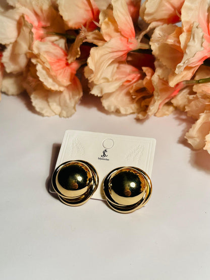 Round hoop studs