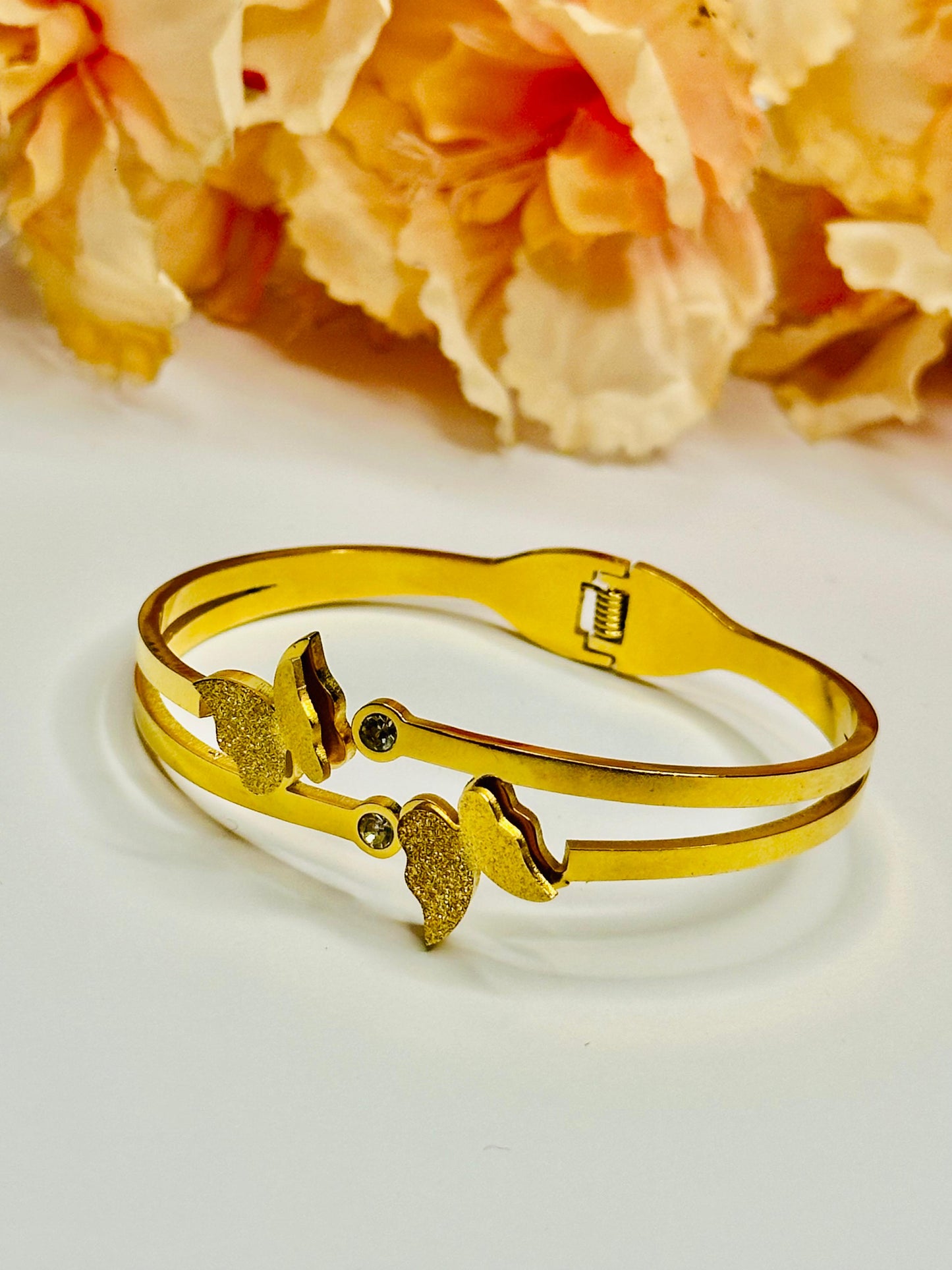 Butterfly bangle