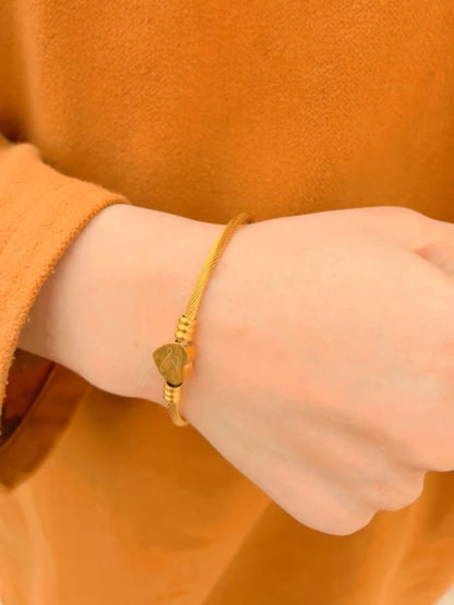 Adjustable Heart bangle